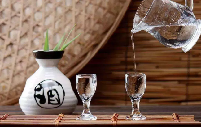 泸州白酒价格